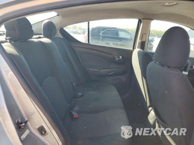 Zdjęcie 10 z 14 samochodu: 2014 NISSAN VERSA S VIN:3N1CN7AP3EL834862 - miniatura