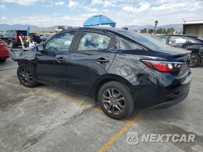 Drugie zdjęcie samochodu z przodu: 2019 TOYOTA YARIS L VIN:3MYDLBYV2KY513975 - miniatura