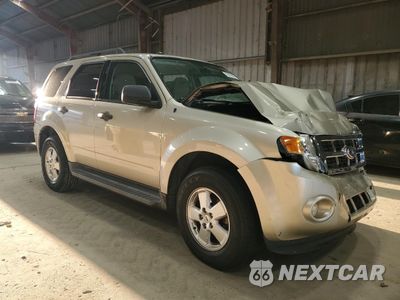 Czwarte zdjęcie samochodu z boku: 2012 FORD ESCAPE XLT VIN:1FMCU0D79CKC75850 - miniatura