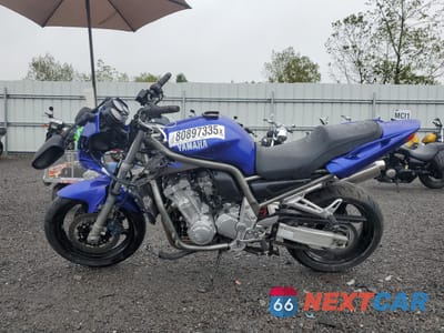 Trzecie zdjęcie samochodu z tyłu: 2002 YAMAHA FZS10 VIN:JYARN07EX2A005581 - miniatura