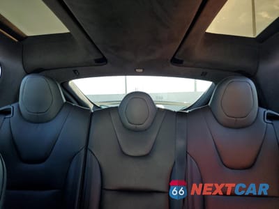 Zdjęcie 10 z 14 samochodu: 2023 TESLA MODEL X VIN:7SAXCAE51PF384515 - miniatura