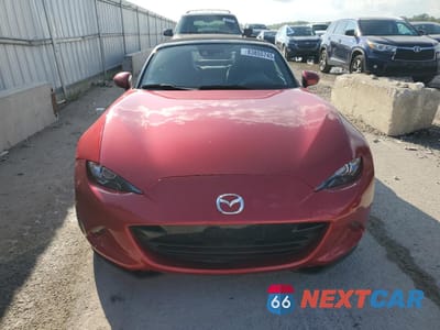 Piąte zdjęcie samochodu w środku: 2016 MAZDA MX-5 MIATA GRAND TOURING VIN:JM1NDAD72G0103504 - miniatura