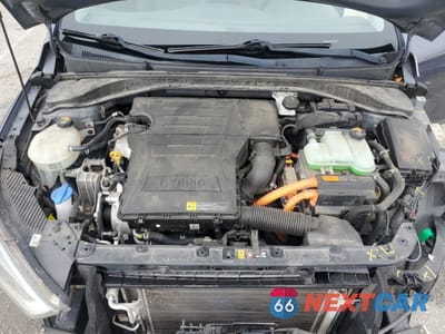 Zdjęcie 11 z 14 samochodu: 2017 HYUNDAI IONIQ LIMITED VIN:KMHC05LC5HU028814 - miniatura