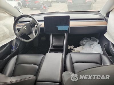 Zdjęcie 8 z 12 samochodu: 2018 TESLA MODEL 3 VIN:5YJ3E1EB1JF117278 - miniatura