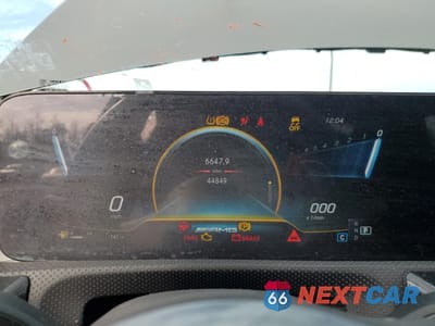 Zdjęcie 9 z 13 samochodu: 2023 MERCEDES-BENZ CLA AMG 35 4MATIC VIN:W1K5J5BB8PN375992 - miniatura