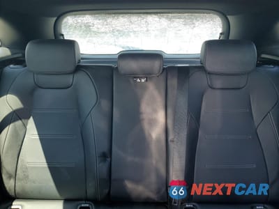 Zdjęcie 10 z 13 samochodu: 2023 MERCEDES-BENZ GLA 45 AMG VIN:W1N4N5DB7PJ524979 - miniatura