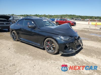 Czwarte zdjęcie samochodu z boku: 2022 BMW M240XI VIN:3MW53CM09N8C75580 - miniatura
