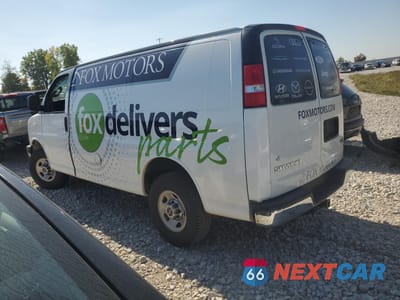 Drugie zdjęcie samochodu z przodu: 2020 GMC SAVANA G3500 VIN:1GTZ7GFG1L1124325 - miniatura