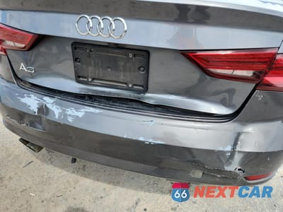 Zdjęcie 9 z 11 samochodu: 2018 AUDI A3 PREMIUM VIN:WAUAUGFF0J1072175 - miniatura