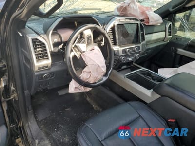 Zdjęcie 8 z 13 samochodu: 2022 FORD F350 SUPER DUTY VIN:1FT8W3BT1NEF99611 - miniatura