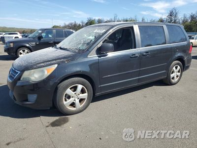 2010 VOLKSWAGEN ROUTAN SE 2V4RW3D18AR348281 - główne zdjęcie licytacji z USA - miniatura