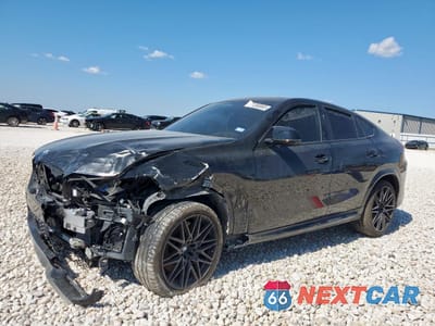 2021 BMW X6 M 5YMCY0C09M9E09840 - główne zdjęcie licytacji z USA - miniatura