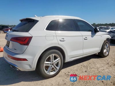 Trzecie zdjęcie samochodu z tyłu: 2025 AUDI Q5 E PREMIUM PLUS 55 VIN:WA1E2AFY1S2029172 - miniatura
