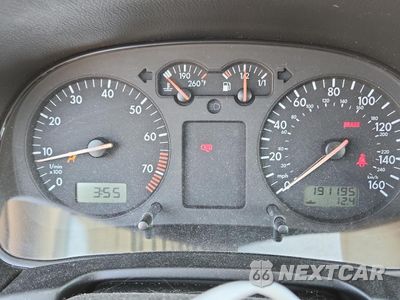 Zdjęcie 9 z 12 samochodu: 2005 VOLKSWAGEN GTI VIN:9BWDE61J054023359 - miniatura