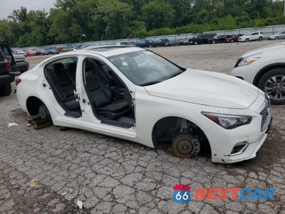 Czwarte zdjęcie samochodu z boku: 2021 INFINITI Q50 LUXE VIN:JN1EV7BR6MM753304 - miniatura