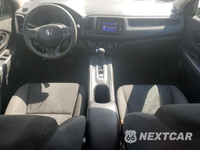 Zdjęcie 8 z 14 samochodu: 2021 HONDA HR-V LX VIN:3CZRU6H32MM701942 - miniatura