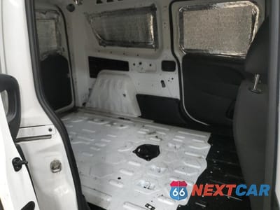 Zdjęcie 10 z 14 samochodu: 2021 RAM PROMASTER CITY DELIVERY VAN VIN:ZFBHRFAB7M6U15592 - miniatura