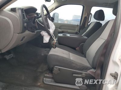 Zdjęcie 7 z 14 samochodu: 2009 CHEVROLET SILVERADO C3500 VIN:1GCHC73K59F151622 - miniatura