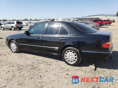 Drugie zdjęcie samochodu z przodu: 2000 MERCEDES-BENZ E 320 VIN:WDBJF65G8YA958920 - miniatura