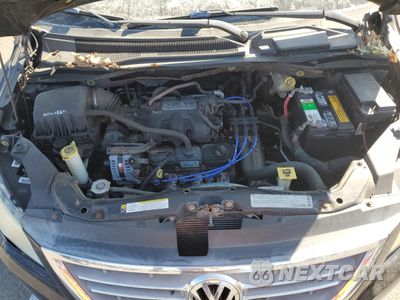 Zdjęcie 12 z 13 samochodu: 2010 VOLKSWAGEN ROUTAN SE VIN:2V4RW3D18AR348281 - miniatura