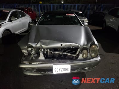 Piąte zdjęcie samochodu w środku: 2003 MERCEDES-BENZ CLK 320 VIN:WDBLK65G23T143243 - miniatura