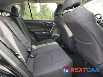 Zdjęcie 11 z 14 samochodu: 2019 TOYOTA RAV4 LE VIN:2T3F1RFV4KC011114 - miniatura