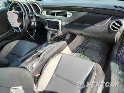Zdjęcie 8 z 12 samochodu: 2015 CHEVROLET CAMARO LT VIN:2G1FD1E35F9200175 - miniatura