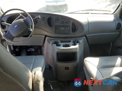 Zdjęcie 8 z 13 samochodu: 2006 FORD ECONOLINE E150 VAN VIN:1FTRE14W46DA25532 - miniatura