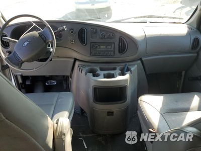 Zdjęcie 8 z 13 samochodu: 2006 FORD ECONOLINE E150 VAN VIN:1FTRE14W46DA25532 - miniatura