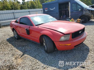 Czwarte zdjęcie samochodu z boku: 2005 FORD MUSTANG VIN:1ZVFT80NX55136123 - miniatura