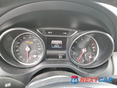 Zdjęcie 9 z 12 samochodu: 2019 MERCEDES-BENZ CLA 250 4MATIC VIN:WDDSJ4GBXKN774868 - miniatura
