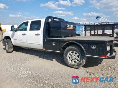 Drugie zdjęcie samochodu z przodu: 2011 CHEVROLET SILVERADO K3500 LT VIN:1GC4K0C83BF132814 - miniatura