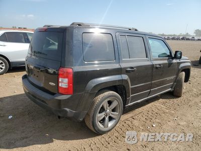 Trzecie zdjęcie samochodu z tyłu: 2014 JEEP PATRIOT LATITUDE VIN:1C4NJPFA3ED715401 - miniatura