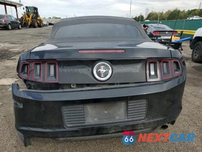 Zdjęcie 6 z 12 samochodu: 2013 FORD MUSTANG VIN:1ZVBP8EM8D5234133 - miniatura