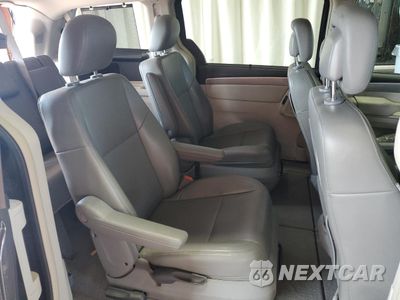 Zdjęcie 11 z 13 samochodu: 2011 VOLKSWAGEN ROUTAN SE VIN:2V4RW3DG3BR659526 - miniatura