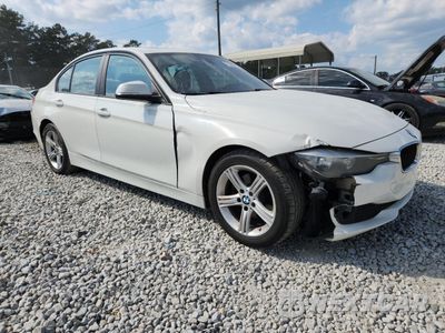 Czwarte zdjęcie samochodu z boku: 2014 BMW 320 I XDRIVE VIN:WBA3C3C58EF983489 - miniatura