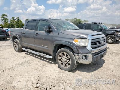 Czwarte zdjęcie samochodu z boku: 2015 TOYOTA TUNDRA CREWMAX SR5 VIN:5TFEM5F1XFX087669 - miniatura
