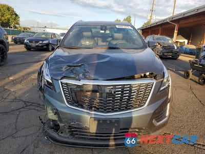 Piąte zdjęcie samochodu w środku: 2021 CADILLAC XT5 LUXURY VIN:1GYKNBR44MZ211371 - miniatura