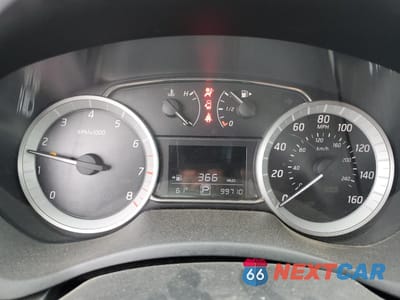 Zdjęcie 9 z 12 samochodu: 2013 NISSAN SENTRA S VIN:1N4AB7AP5DN905979 - miniatura