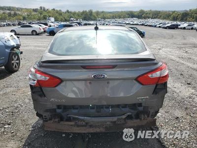 Zdjęcie 6 z 12 samochodu: 2014 FORD FOCUS SE VIN:1FADP3F2XEL244631 - miniatura