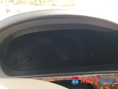 Zdjęcie 9 z 15 samochodu: 2008 MERCEDES-BENZ S 550 4MATIC VIN:WDDNG86XX8A187375 - miniatura