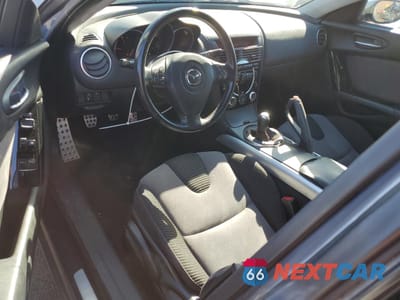 Zdjęcie 8 z 12 samochodu: 2004 MAZDA RX8 VIN:JM1FE173840103884 - miniatura