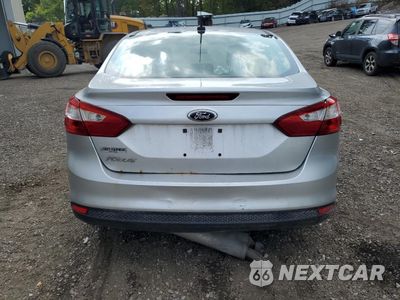 Zdjęcie 6 z 13 samochodu: 2014 FORD FOCUS S VIN:1FADP3E22EL336561 - miniatura