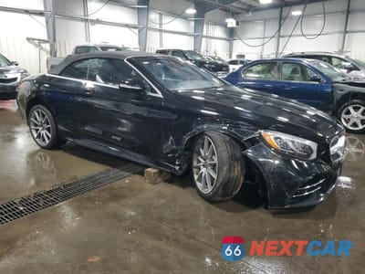 Czwarte zdjęcie samochodu z boku: 2019 MERCEDES-BENZ S 560 VIN:WDDXK8DB6KA035745 - miniatura