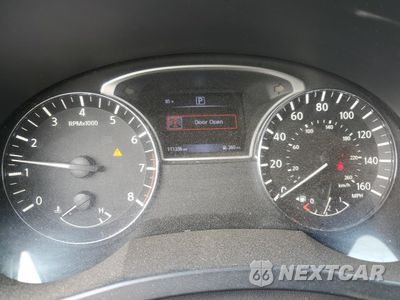 Zdjęcie 9 z 12 samochodu: 2016 NISSAN ALTIMA 2.5 VIN:1N4AL3AP0GC246862 - miniatura