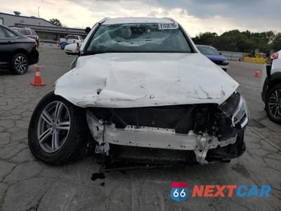 Piąte zdjęcie samochodu w środku: 2022 MERCEDES-BENZ GLC 300 VIN:W1N0G8DB1NV377526 - miniatura