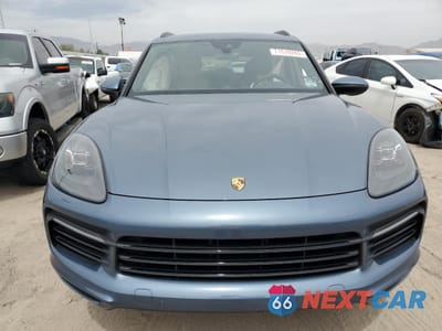 Piąte zdjęcie samochodu w środku: 2020 PORSCHE CAYENNE VIN:WP1AA2AY4LDA07479 - miniatura