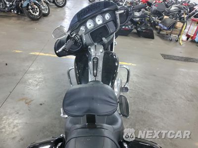 Zdjęcie 6 z 11 samochodu: 2019 HARLEY-DAVIDSON FLHX VIN:1HD1KBC18KB668908 - miniatura