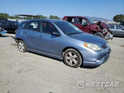 Czwarte zdjęcie samochodu z boku: 2006 TOYOTA COROLLA MATRIX XR VIN:2T1KR32E06C576968 - miniatura