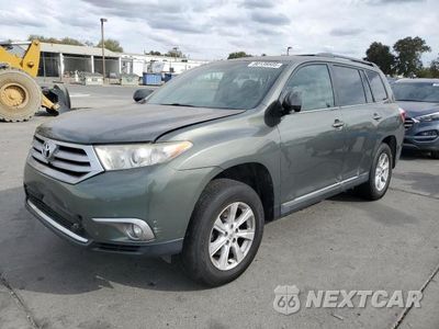 2013 TOYOTA HIGHLANDER BASE 5TDZK3EH6DS115061 - główne zdjęcie licytacji z USA - miniatura